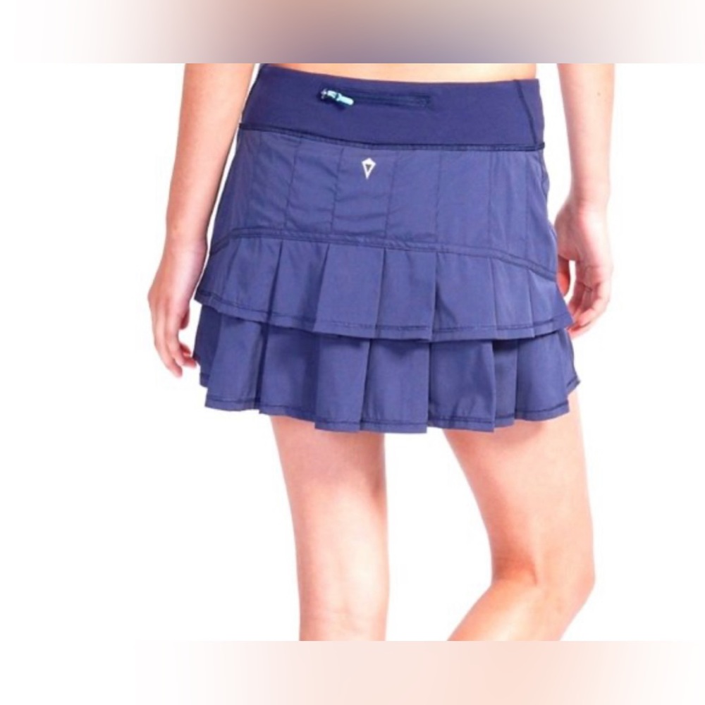 2 BARELY USED IVIVVA/LULULEMON SKIRTS